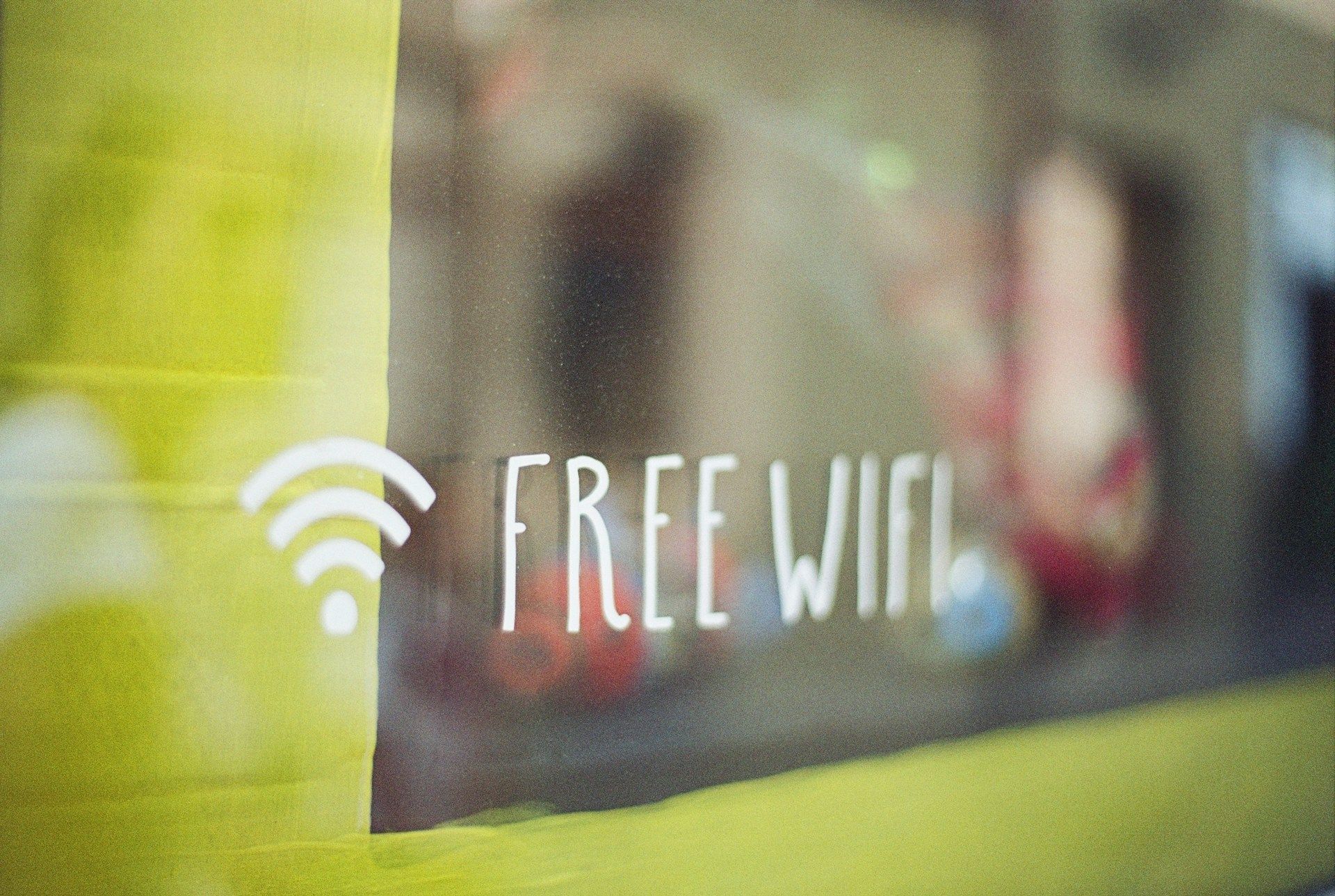 WiFi in Azerbaijan: Free Spots, Coworking & Internet Speed