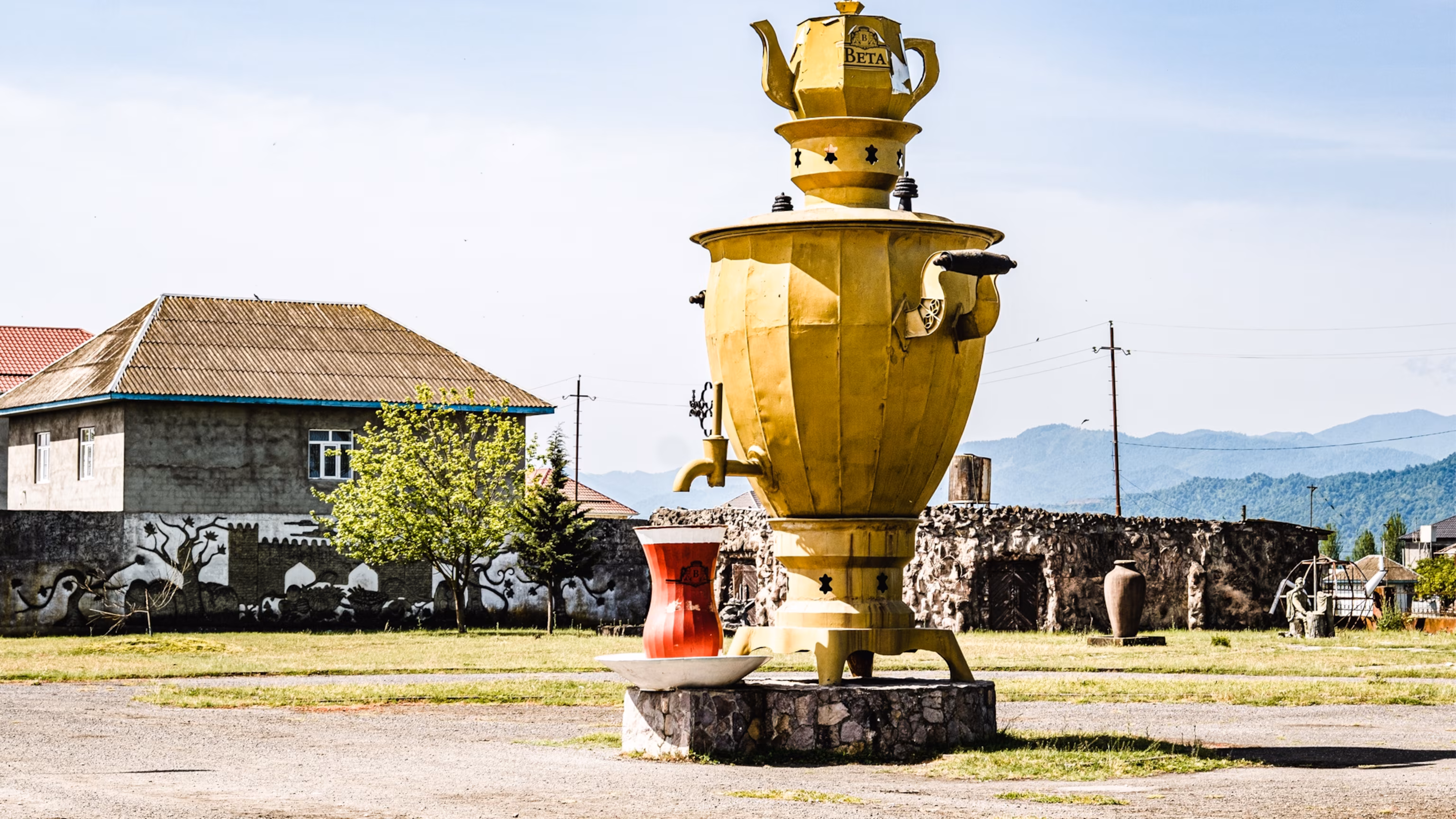 Lankaran Tea & Citrus: The South's Flavor Profile