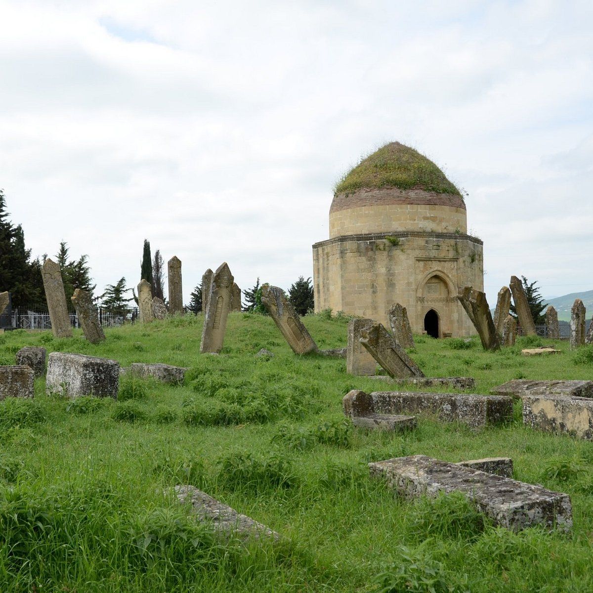 Yeddi Gumbaz Mausoleum