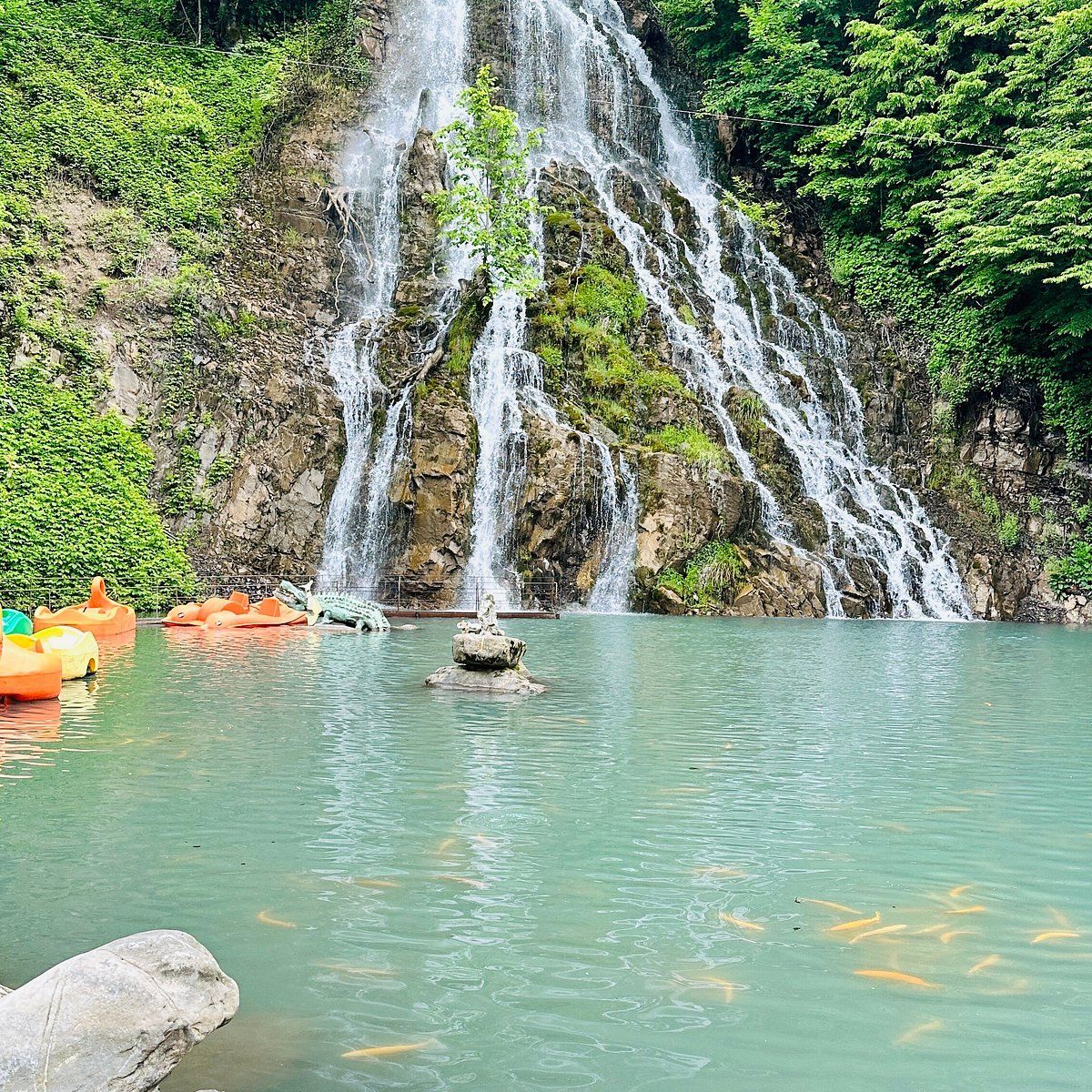 Yeddi Gozel Waterfall