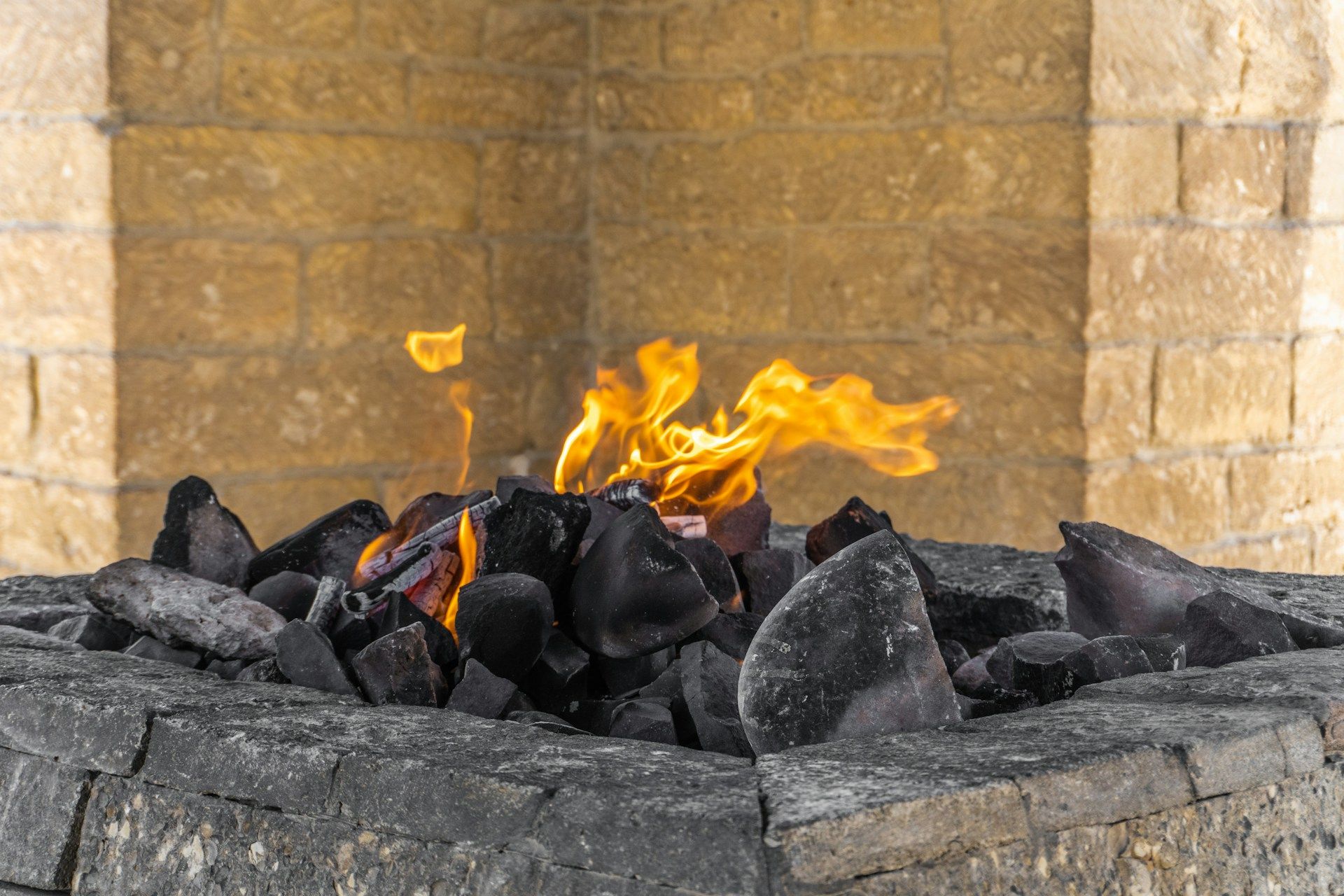 The Eternal Flame: Unraveling the Mystery of Yanardag